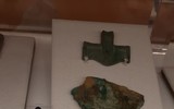 [Ảnh] Mộ chum và đồ tùy táng tại di chỉ khảo cổ Bãi Cọi