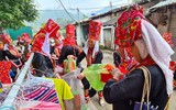 Khám phá chợ phiên Đồng Văn, huyện Bình Liêu, Quảng Ninh