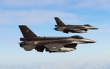 [ẢNH] Có F-22 và F-35 nhưng tại sao Mỹ vẫn phải mua thêm chiến đấu cơ thế hệ 4,5?