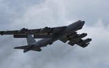 [ẢNH] Chuyện lạ khi B-52H mất đuôi nhưng vẫn hạ cánh an toàn