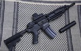 [ẢNH] Khẩu súng mang sức mạnh của AK-47 trong khi chính xác như M16