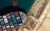 [ẢNH] Giải cứu thành công tàu khổng lồ chắn ngang kênh đào Suez, giá dầu liền giảm