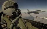 [ẢNH] Phi đội F-16 Mỹ mang tên lửa AIM-120 và AIM-9 tới Biển Đông hội quân