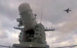 [ẢNH] Nhìn lại vụ tàu khu trục Nhật Bản bắn cháy chiến đấu cơ Mỹ do sự nhầm lẫn