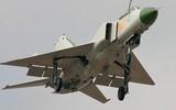 [ẢNH] Máy bay trinh sát Mỹ vừa chạm chán Su-30SM Nga từng va chạm với tiêm kích Trung Quốc