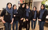 [ẢNH] Giải cứu các cô gái chuyên nghiên cứu về robot ra khỏi Afghanistan
