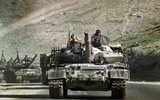 [ẢNH] Xe tăng T-62M Afghanistan bất ngờ phản công gây thiệt hại nặng cho Taliban