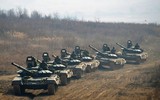 Hàng trăm xe tăng Nga áp sát biên giới Ukraine, sẵn sàng can thiệp vào miền Đông?