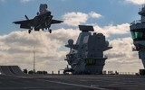 Khoảnh khắc F-35B Anh lao xuống biển phá vỡ thuyết âm mưu ‘bị rơi do đuổi theo Su-30 Nga’