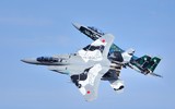 'Đại bàng bất bại' F-15 Nhật Bản lao xuống biển