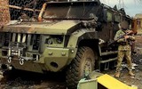Thiết giáp 'cuồng phong' Typhoon-K Nga bị bắn cháy tại Ukraine