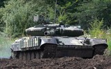 Đoàn chiến tăng T-64BV Ukraine rầm rập tiến về Kherson gây bất ngờ cho giới quan sát