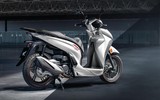 Honda SH 350i phiên bản 2023 giá từ 149 triệu có gì mới?
