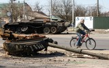 T80UM2 Black Eagle, xe tăng 'độc - lạ' của Nga 