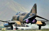 Iran hé lộ căn cứ không quân dưới lòng đất với sự xuất hiện của tiêm kích Mỹ