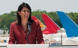 Cựu đại sứ Mỹ tại LHQ Nikki Haley tranh cử ghế tổng thống, đối đầu với ông Trump