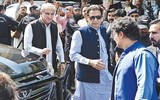 Cựu Thủ tướng Pakistan bất ngờ bị bắt