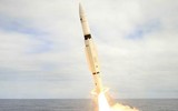 Mỹ tiết lộ về vụ tàu chiến đánh chặn tên lửa và UAV tự sát nhằm vào Israel