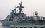 Uy lực khu trục hạm săn ngầm Nga vừa cập cảng Cam Ranh