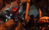 Cứu nạn 3 người bị thương sau vụ tông xe trên cầu Thanh Trì