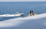 [ẢNH] Tuần duyên UAE nổ súng vào tàu Iran sau khi tàu hàng bị Tehran bắt giữ
