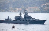[ẢNH] Thổ Nhĩ Kỳ chặn eo biển Bosphorus khiến tàu hải quân Nga không thể tới Syria