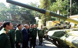 [ẢNH] Báo Nga ngạc nhiên và thích thú trước xe tăng T-90 bằng bê tông của Việt Nam