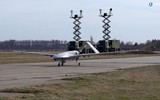 [ẢNH] Cấm vận phương Tây khiến UAV Bayraktar TB2 của Thổ Nhĩ Kỳ... mạnh hơn