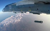 [ẢNH] Máy bay Nga ném bom lực lượng Iran gây giao tranh nghiêm trọng