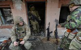 [ẢNH] Quan chức Nga cảnh báo ‘đòn giáng mạnh vào Kiev’ nếu Ukraine tấn công Donbass