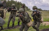 [ẢNH] Vì sao Nga cố tình không ngụy trang khi điều quân tới sát biên giới Ukraine?
