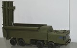 [ẢNH] Nga chào hàng hệ thống tên lửa diệt cả tàu chiến lẫn mục tiêu mặt đất