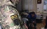 [ẢNH] FSB bất ngờ khám xét nhà máy sửa chữa tàu sân bay Đô đốc Kuznetsov