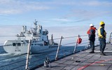 [ẢNH] Tiết lộ sốc: Khu trục hạm Mỹ sẵn sàng khai hỏa nếu Nga tấn công tàu chiến Anh