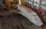 [ẢNH] Nga thất bại trong việc lấy lại tàu con thoi Buran từ Kazakhstan