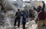 [ẢNH] Phiến quân Syria nghi ngờ Mỹ phối hợp với Nga không kích Idlib