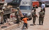 [ẢNH] Hàng ngàn phiến quân đối lập tại Daraa đầu hàng Quân đội Nga - Syria