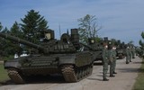 [ẢNH] Serbia điều xe tăng tối tân mới được Nga viện trợ tới biên giới Kosovo