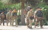 [ẢNH] Tiểu đoàn chuyên đánh bom tự sát của Taliban áp sát biên giới Tajikistan