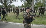 [ẢNH] Hàng loạt chỉ huy cấp cao của Donetsk bất ngờ bị bắt, điều gì đang xảy ra?