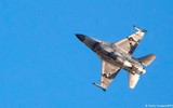 [ẢNH] Tiêm kích Israel suýt bắn hạ máy bay trinh sát Nga khi tấn công Syria?