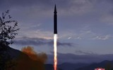 [ẢNH] Triều Tiên trưng bày tên lửa siêu thanh với công nghệ vượt xa Mỹ