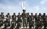 Chán vũ khí Mỹ, đặc nhiệm Badri 313 của Taliban quay lại dùng AK-47