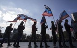 Nga lặp lại kịch bản Gruzia năm 2008 ngay tại Donbass để bảo vệ công dân của mình?