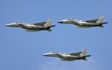 Phòng không Nga lần đầu tấn công máy bay Israel trên bầu trời Syria?