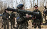 Đức tự chế giễu mình trong tình huống cung cấp vũ khí cho Ukraine