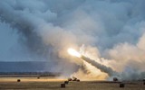 Pháo phản lực dẫn đường HIMARS của Ukraine chính thức tham chiến