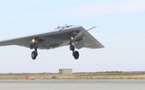 UAV tàng hình Okhotnik sẽ cất cánh từ tàu sân bay mini của Nga