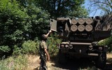 Ukraine sắp nhận hàng ngàn tên lửa GMLRS cho HIMARS?