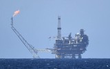 Mỹ quyết trừng phạt các quốc gia không tuân thủ áp giá trần dầu mỏ Nga